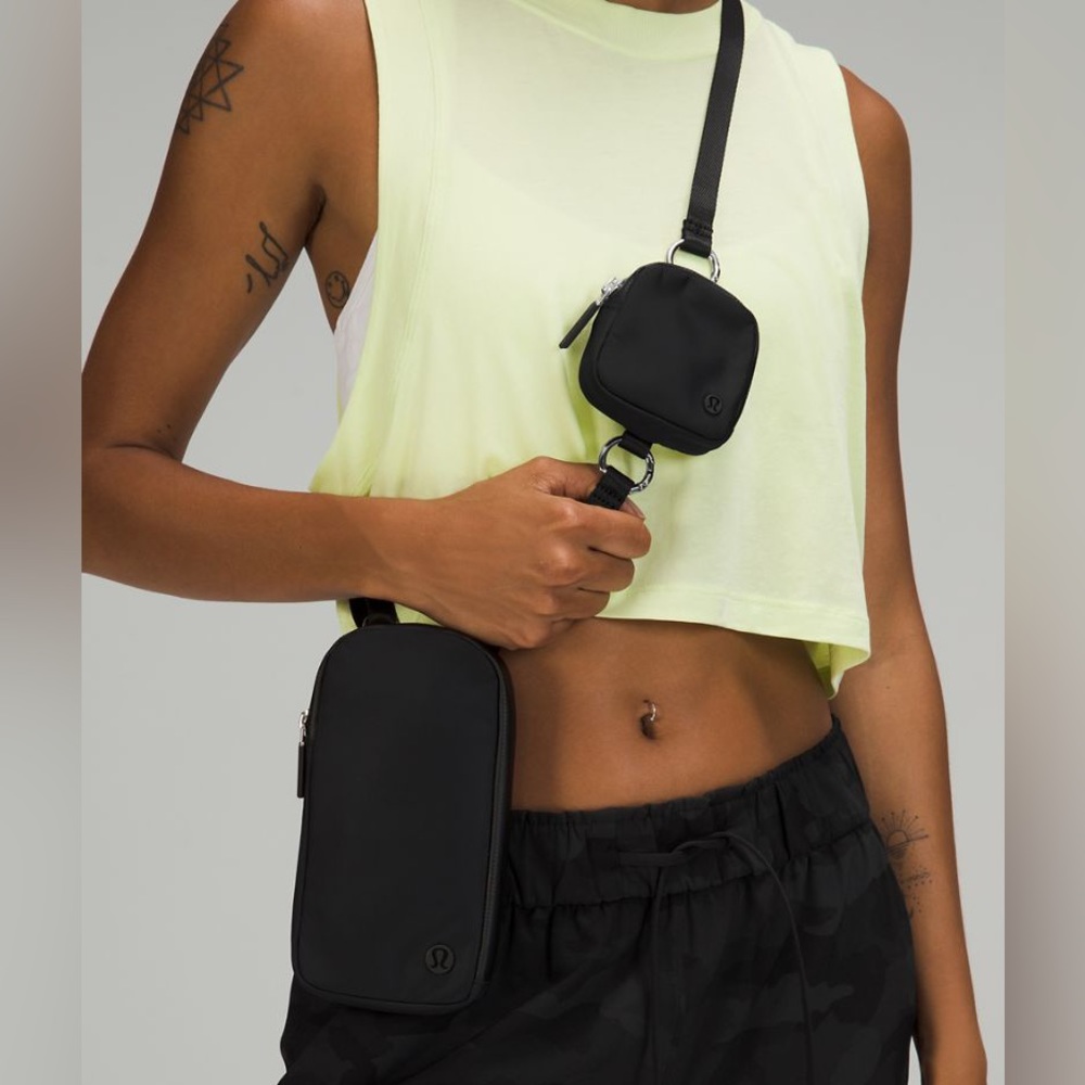 NWOT Lululemon Modular Phone Crossbody Bag Black Unisex